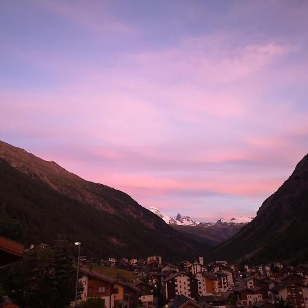 Petit Paradisli 塔什 外观 照片